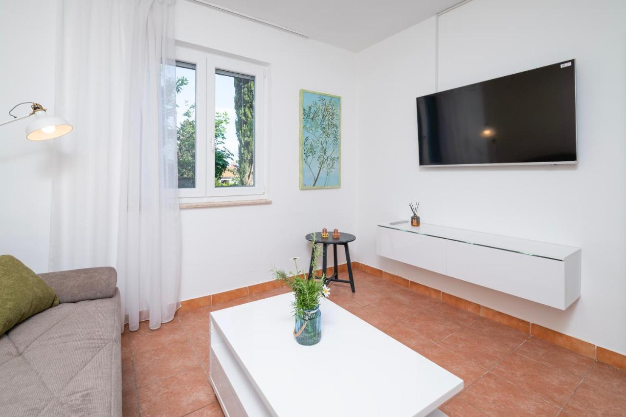 Apartments Pimpinella Premantura Ngoại thất bức ảnh