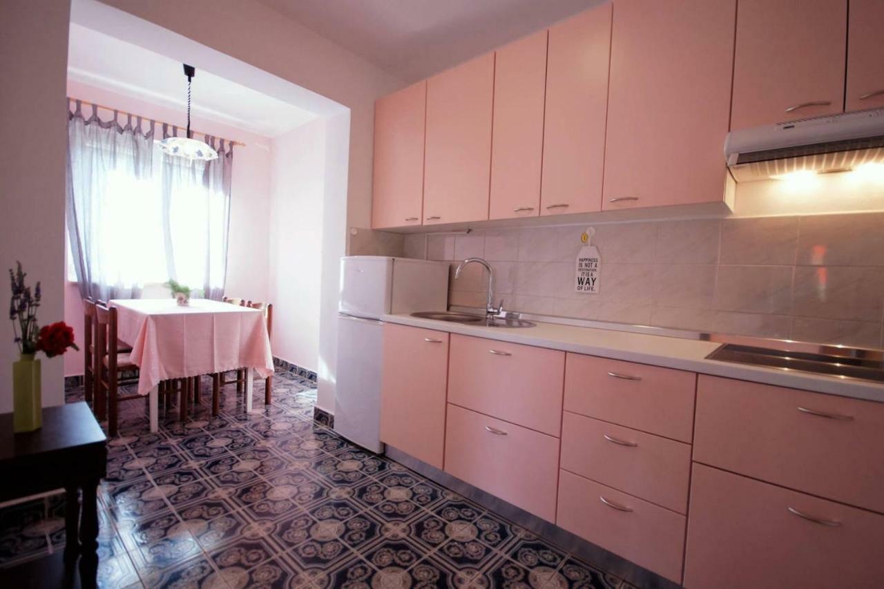 Apartments Pimpinella Premantura Ngoại thất bức ảnh